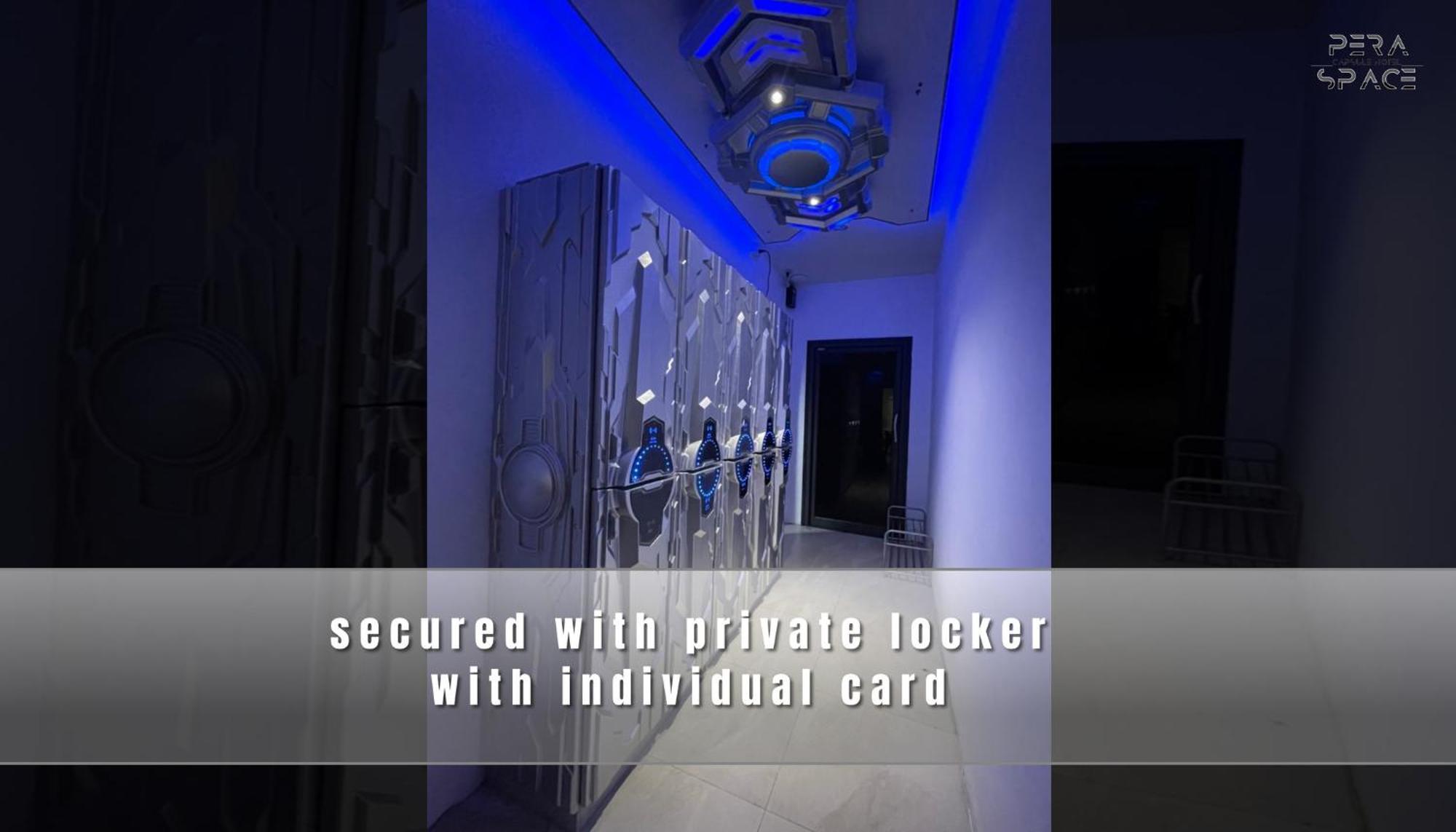 Pera Space Capsule Hotel a capsule Phuket