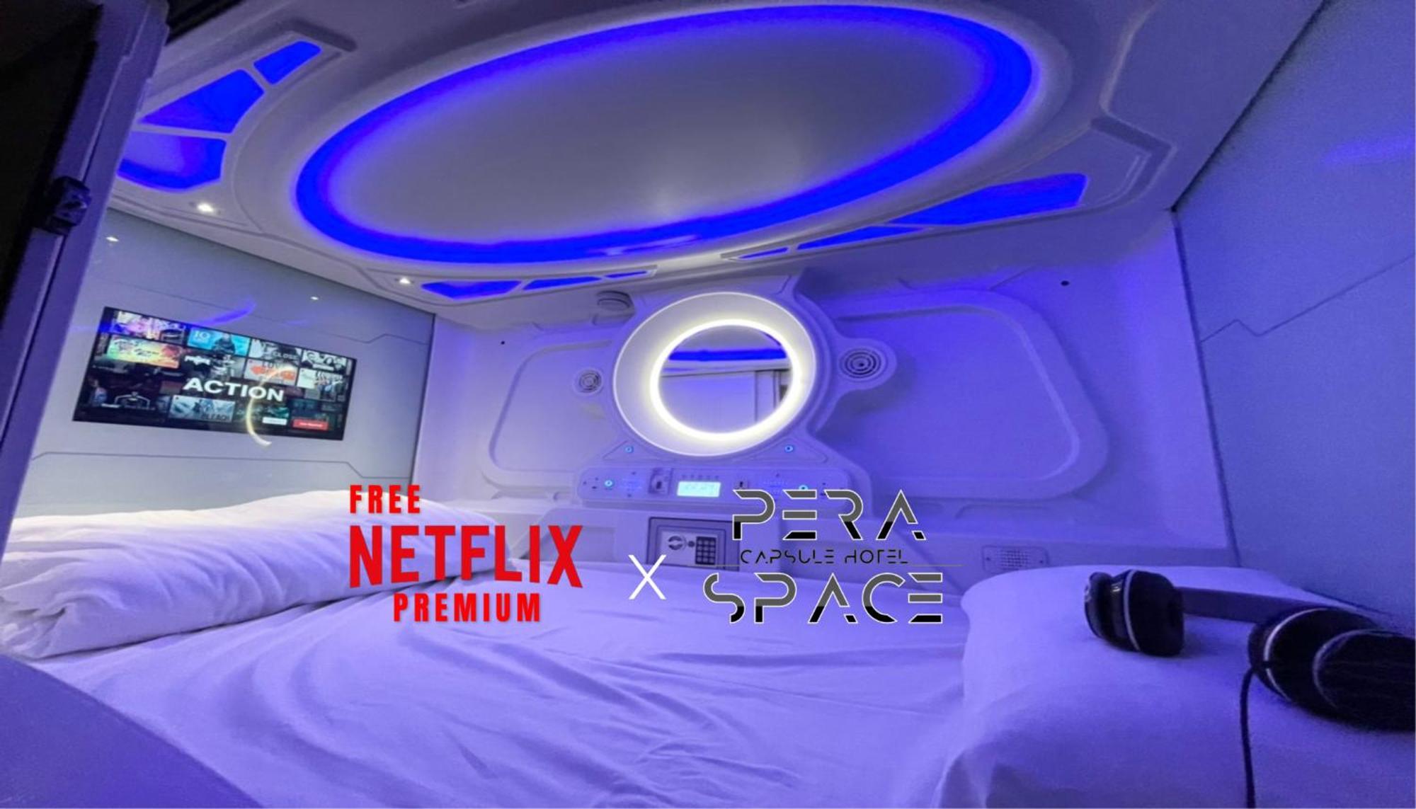 Pera Space Capsule Hotel a capsule Phuket